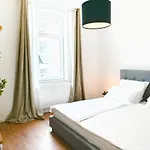 80qm In Zentral Gelegen Mit Hohen Decken - Beuys - Krefeld