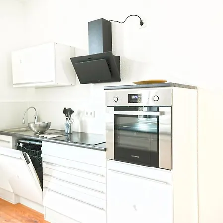 80qm In Zentral Gelegen Mit Hohen Decken - Beuys - Apartment